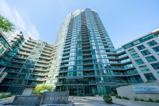 1803 - 231 Fort York Boulevard