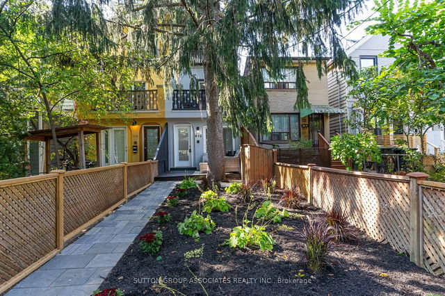 832 Manning Avenue