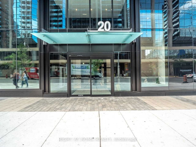 924 - 20 Edward Street