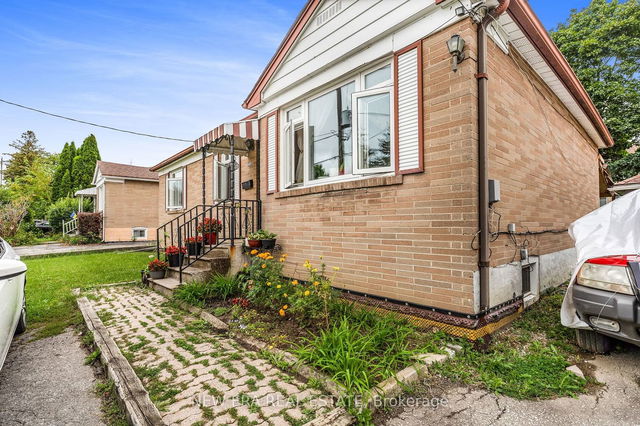487 Drewry Avenue