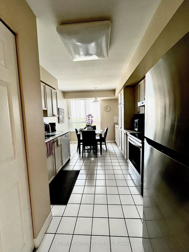 803 - 2 Covington Road