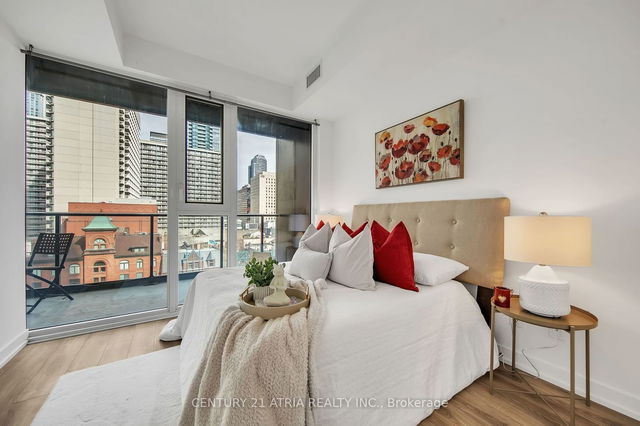 624 - 20 edward Street