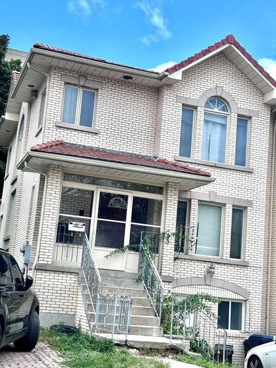 Semi-Detached House leased at 3 Blairville Road, Toronto, Ontario, M3H 6A6 - Bathurst Manor - MLS: C7200736