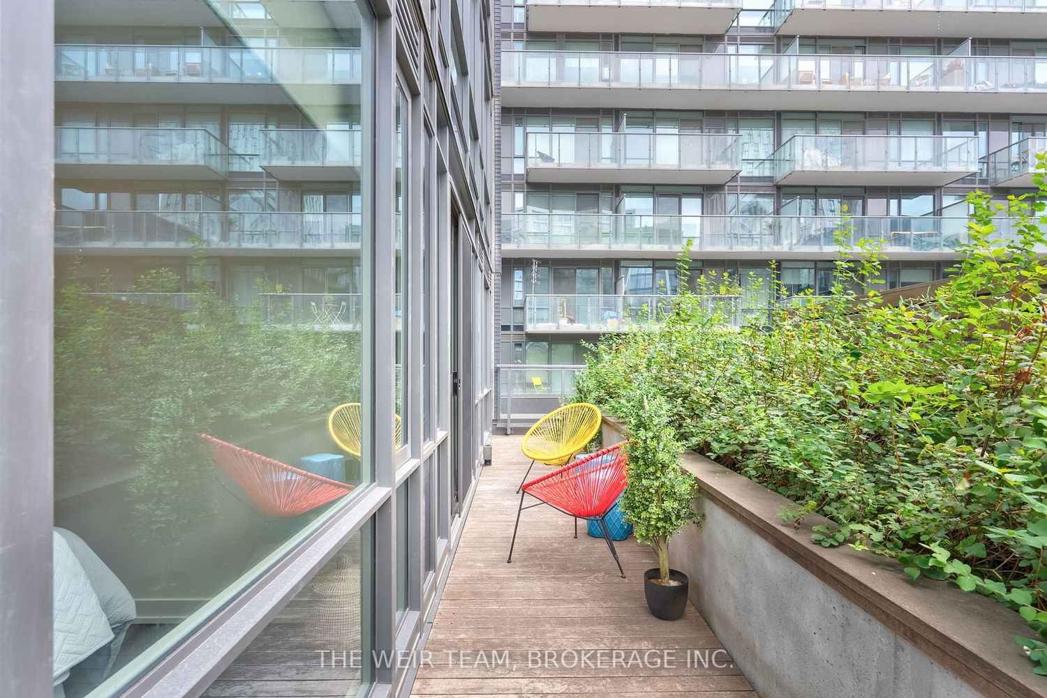 Listing Image 7