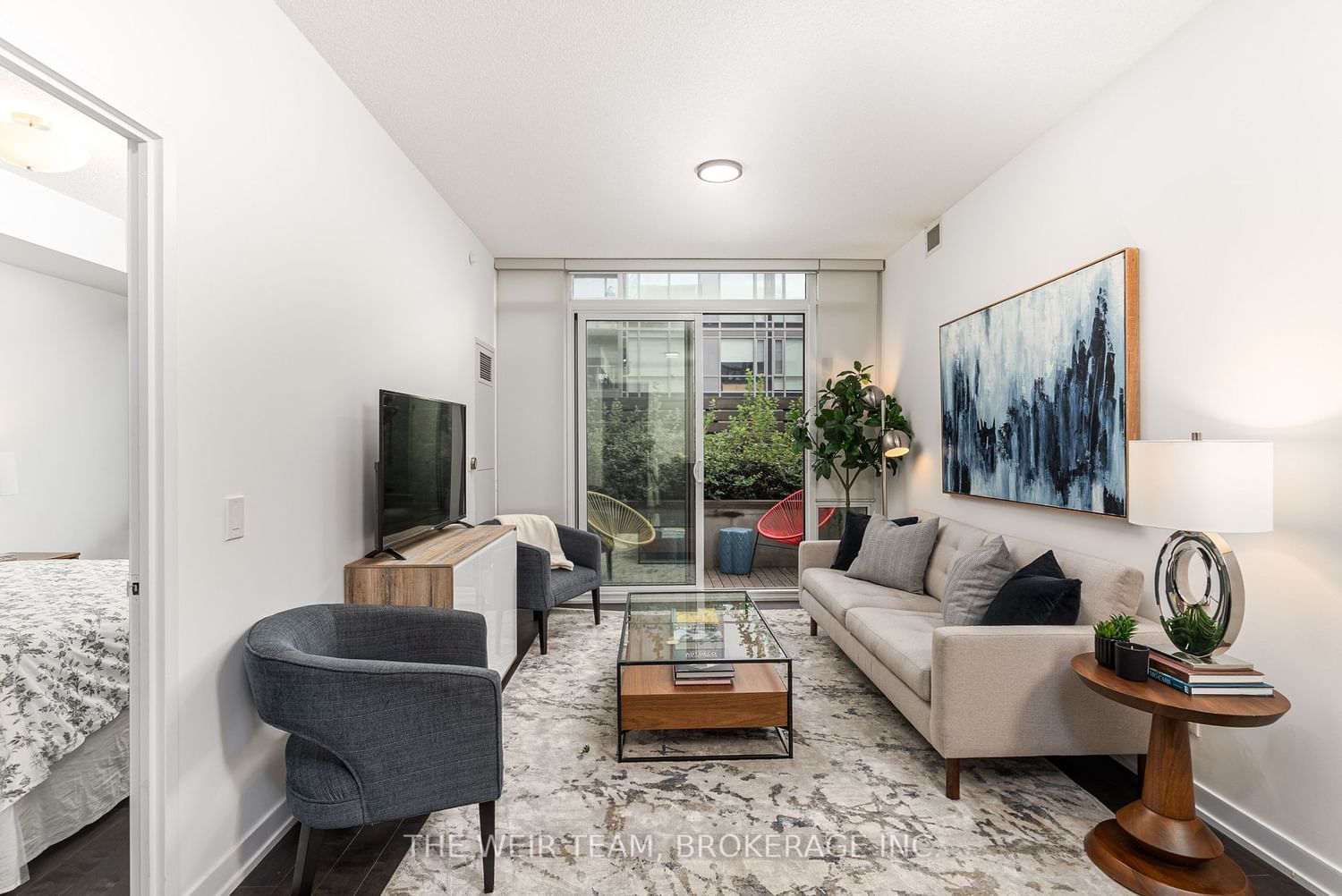 Listing Image 9
