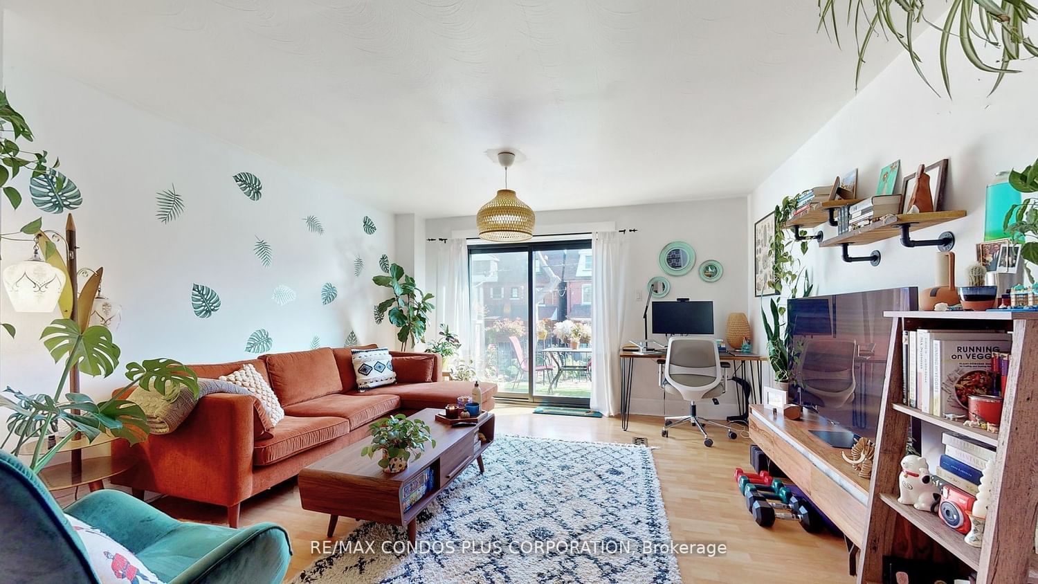 Listing Image 22