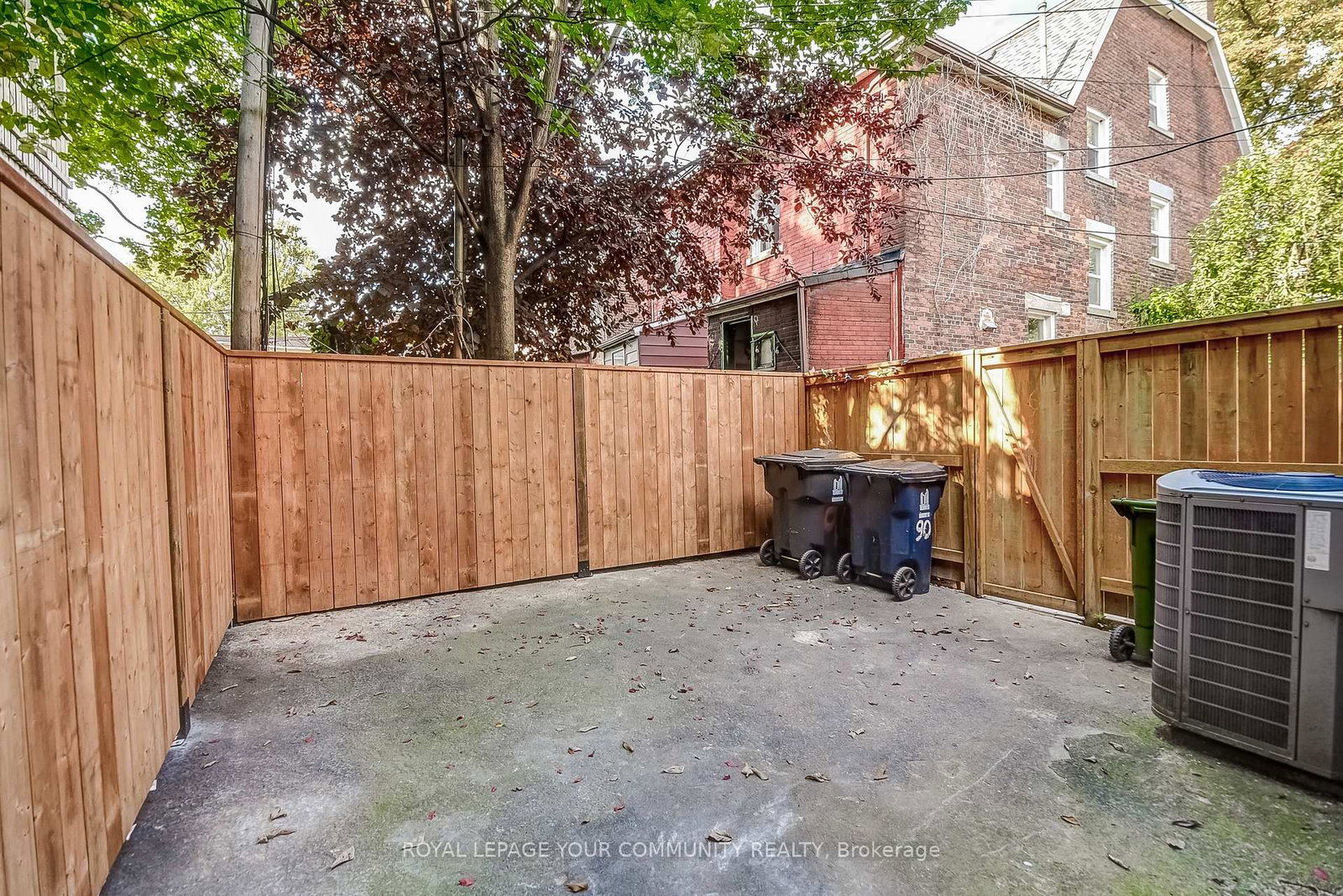 Listing Image 38