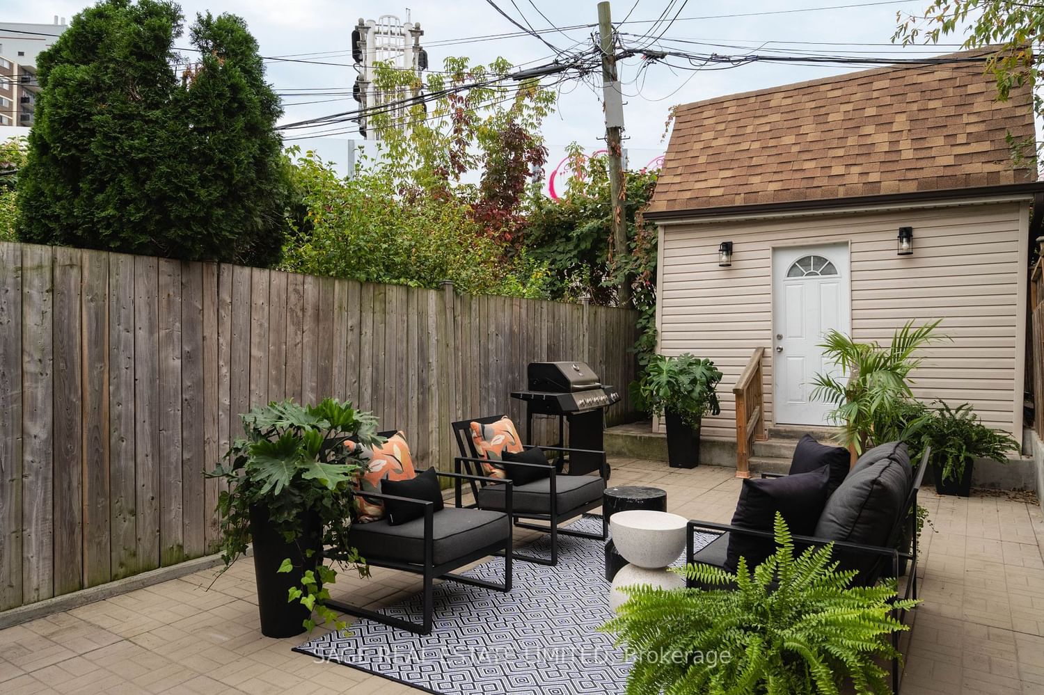 Listing Image 31