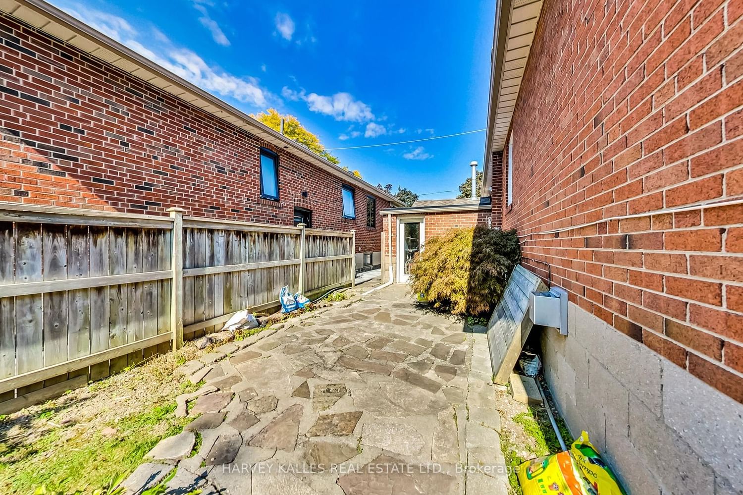 Listing Image 35