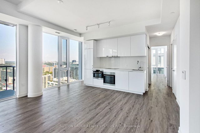 2502 - 158 Front Street