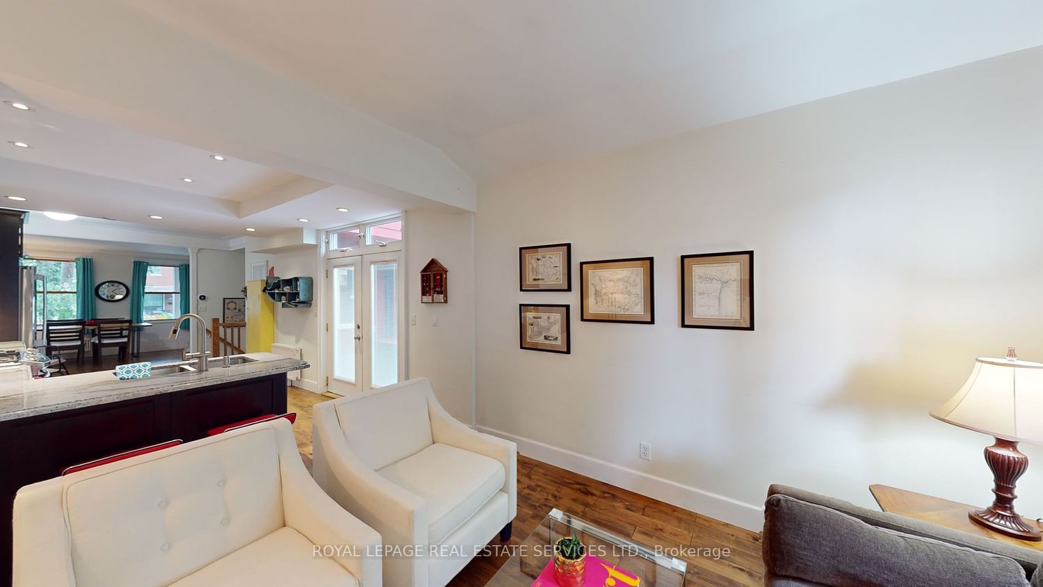 Listing Image 13
