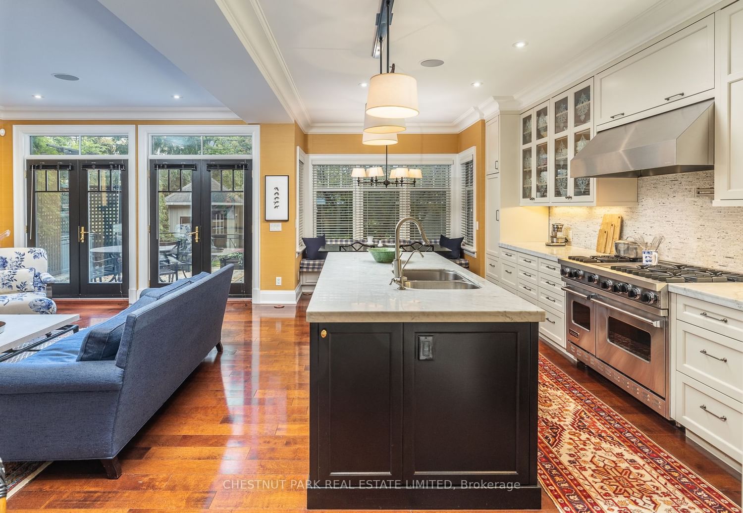 Listing Image 10