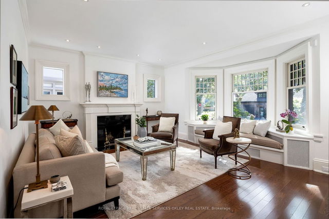 48 Rowanwood Avenue