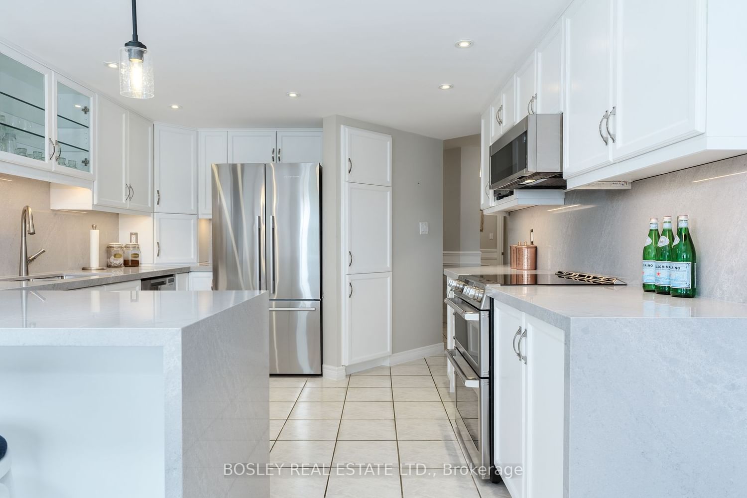 Listing Image 14
