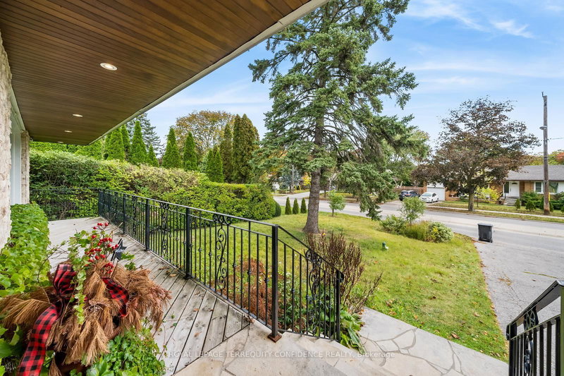 58 Burbank Dr, Toronto, M2K 1N2 | Image 2