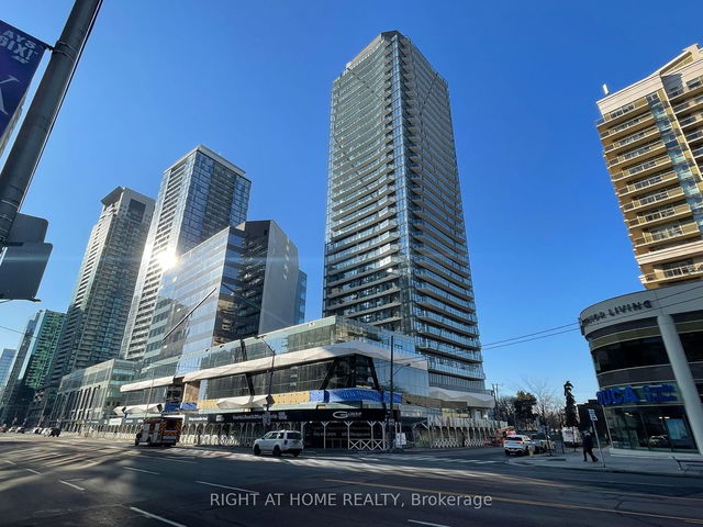 611 - 15 Ellerslie Avenue
