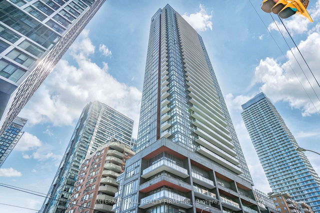 403 - 159 Dundas Street