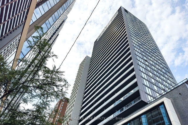 404 - 20 Edward Street