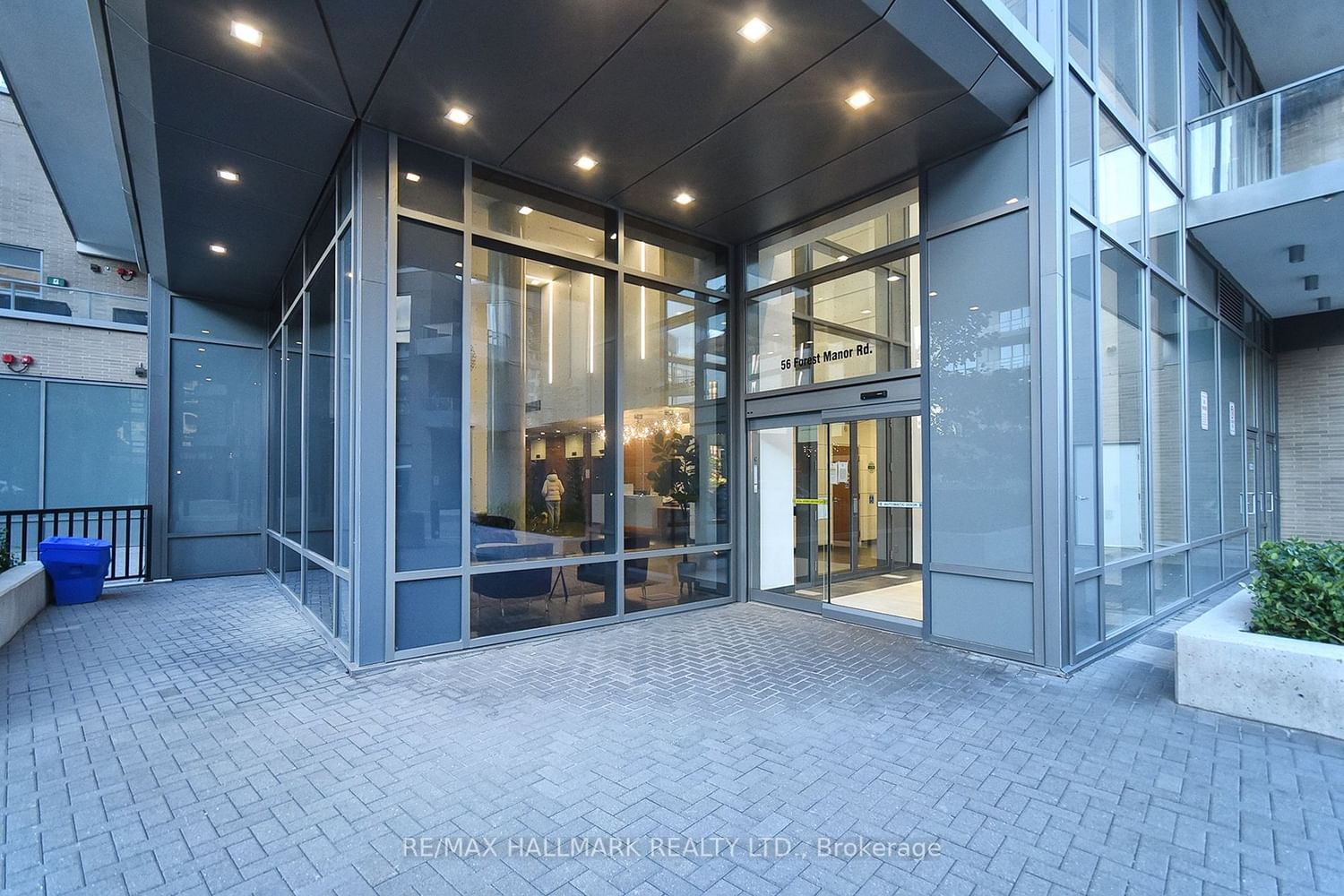 Listing Image 3
