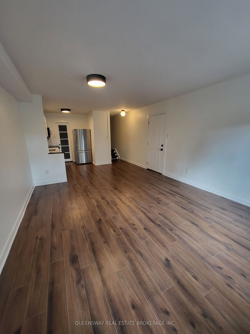 2 - 965 Eglinton Ave W, Toronto, M6C 2C4 | Image 2