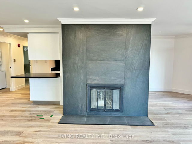 PH03 - 55 Wellesley Street