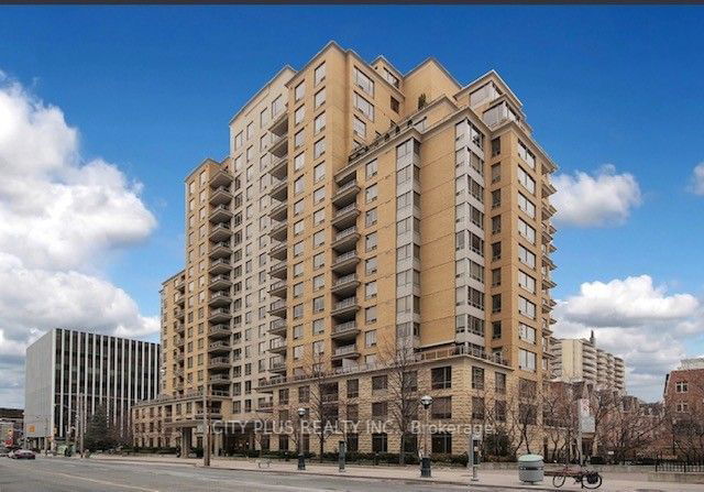 1103 - 123 Eglinton Avenue