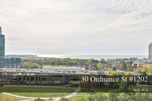 1202 - 30 Ordnance Street