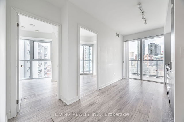 1109 - 159 Wellesley Street