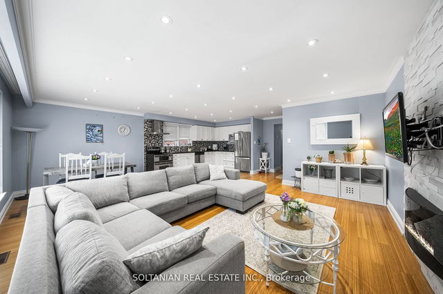 14 Dewlane Drive
