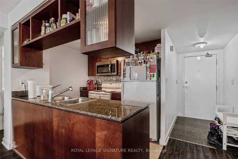 3912 - 397 Front St W, Toronto, M5V 3S1 | Image 2