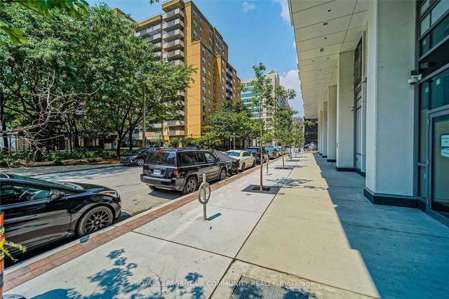 PH-03 - 77 Mutual Street
