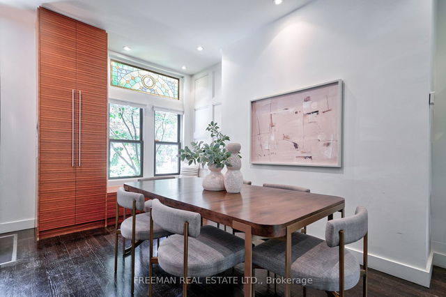 15 Laurier Avenue