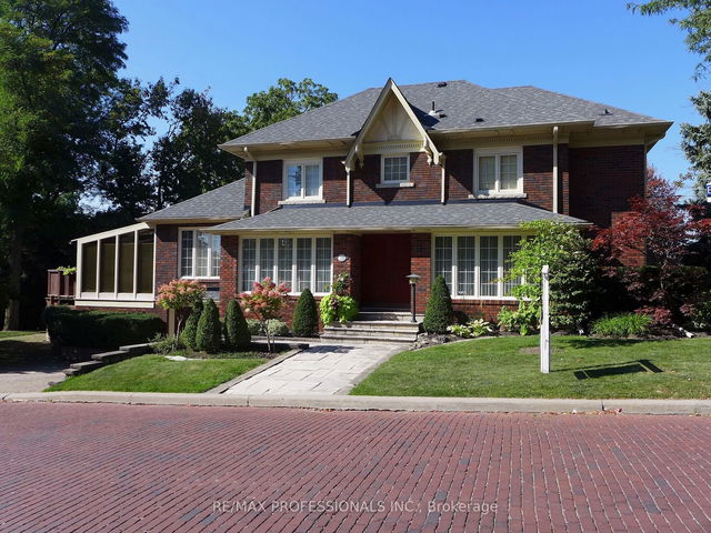 79 College View Avenue