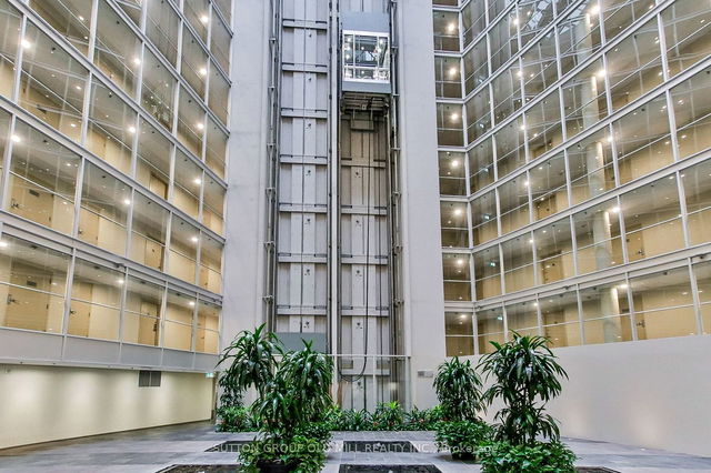 1105 - 650 Queens Quay