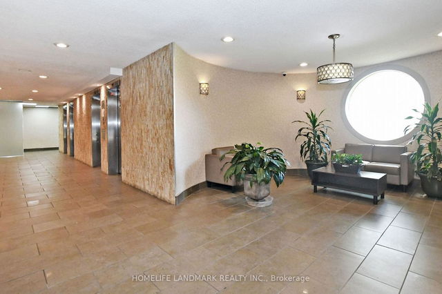 517 - 5 Parkway Forest Drive