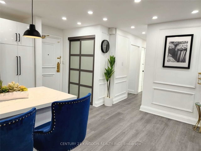 1804 - 60 Pavane Linkway Way