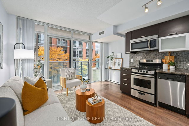 203 - 36 Lisgar Street