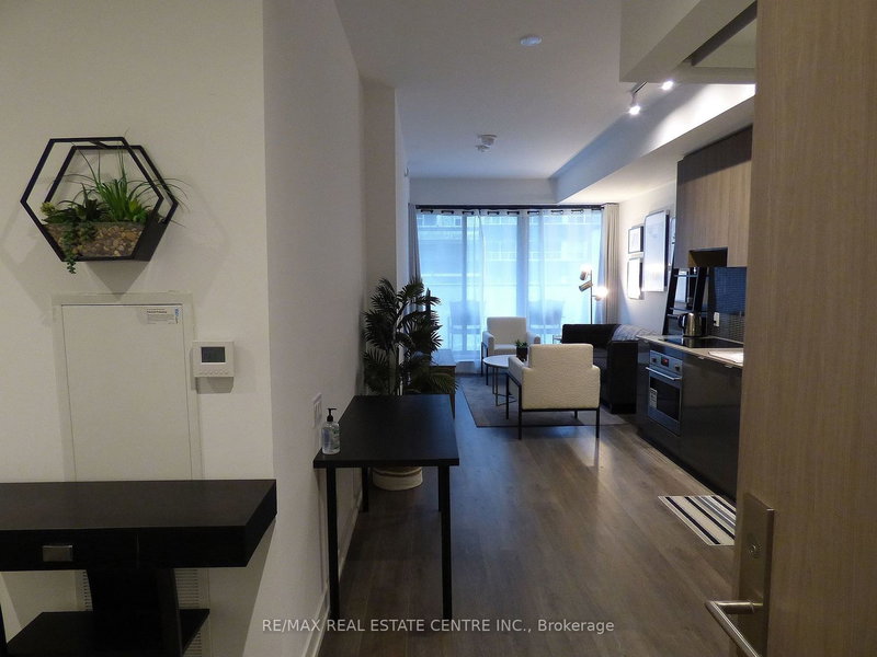 Room1