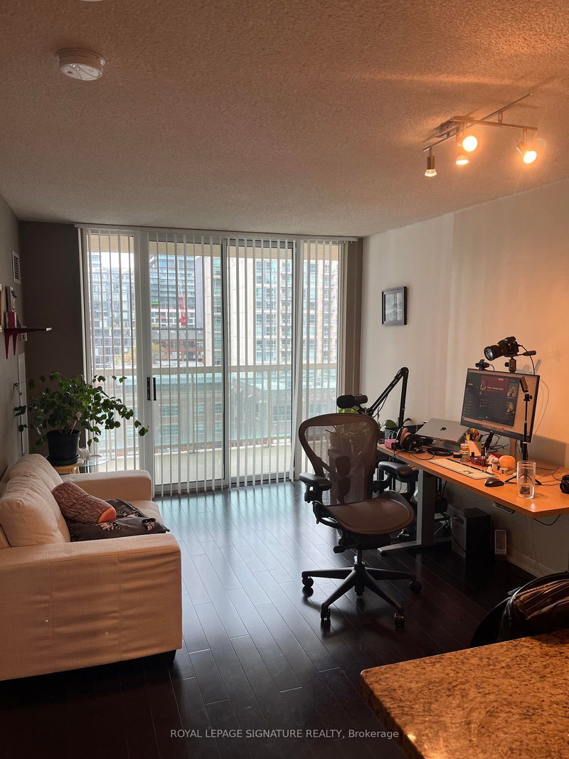 1010 - 323 Richmond St E, Toronto, M5A 3R3 | Image 2