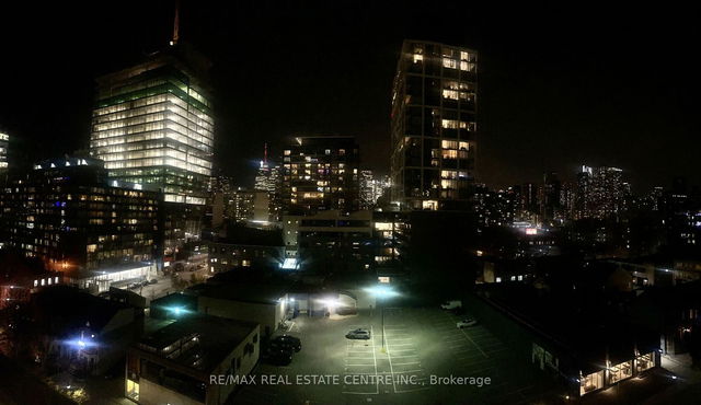 817 - 120 Parliament Street