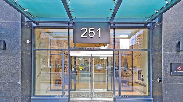1407 - 251 Jarvis Street