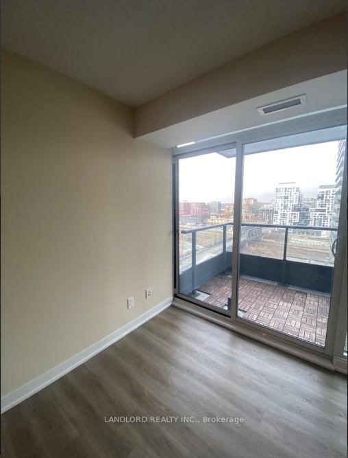 Room2