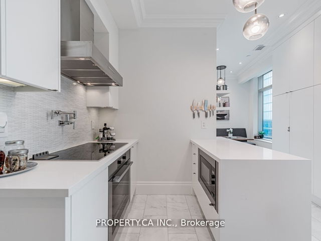 3504 - 311 Bay Street