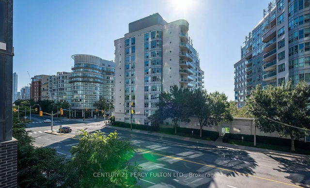 2112 - 38 Dan Leckie Way