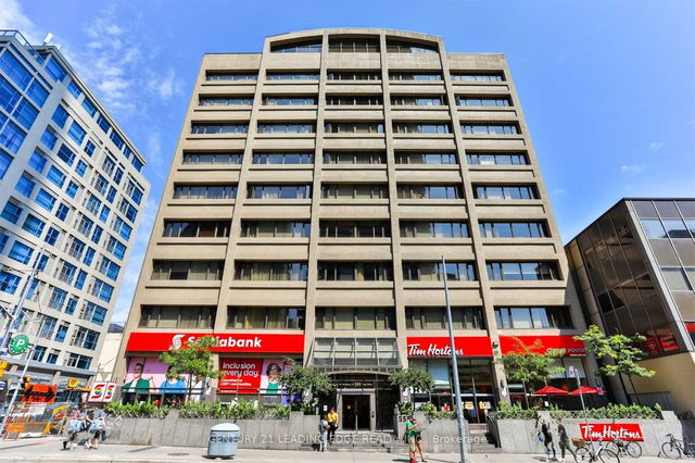 602 - 555 Yonge Street