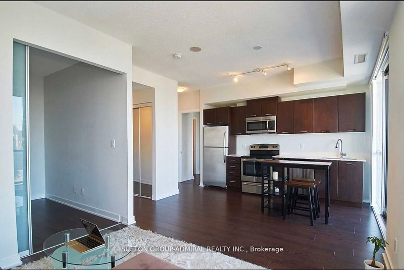 Lph5 - 20 Bruyeres Mews, Toronto, M5V 0G8 | Image 3