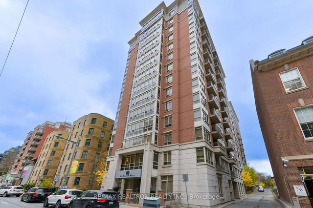 1005 - 60 St Clair Avenue