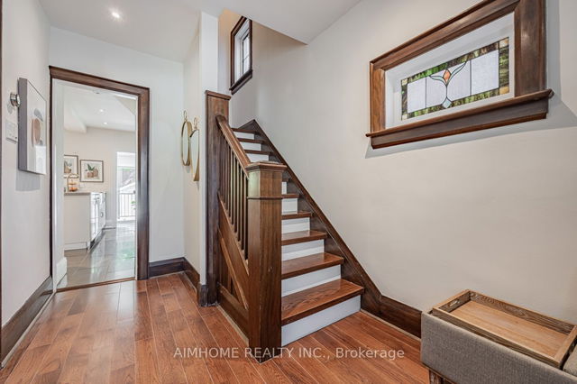 5 Ronan Avenue