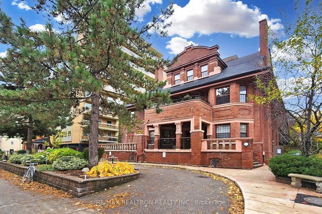 504 - 212 St. George Street