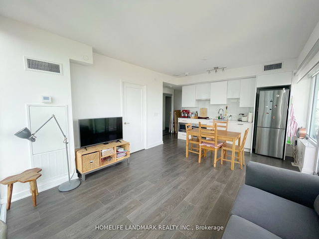 2504 NT - 99 Broadway Avenue